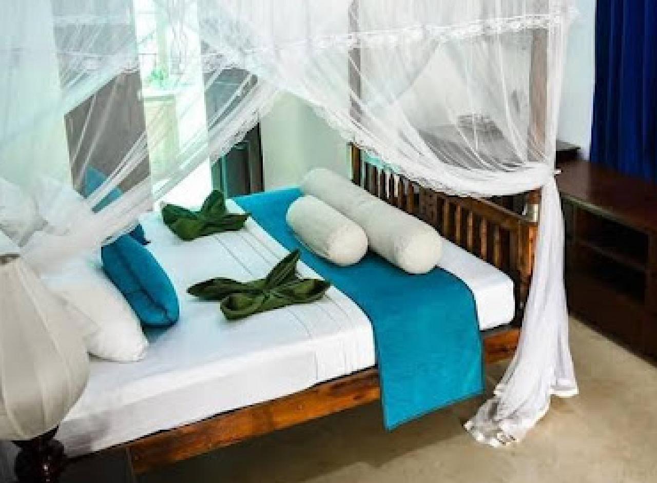 Spa Oya - Arunalu Lake Front Villa
