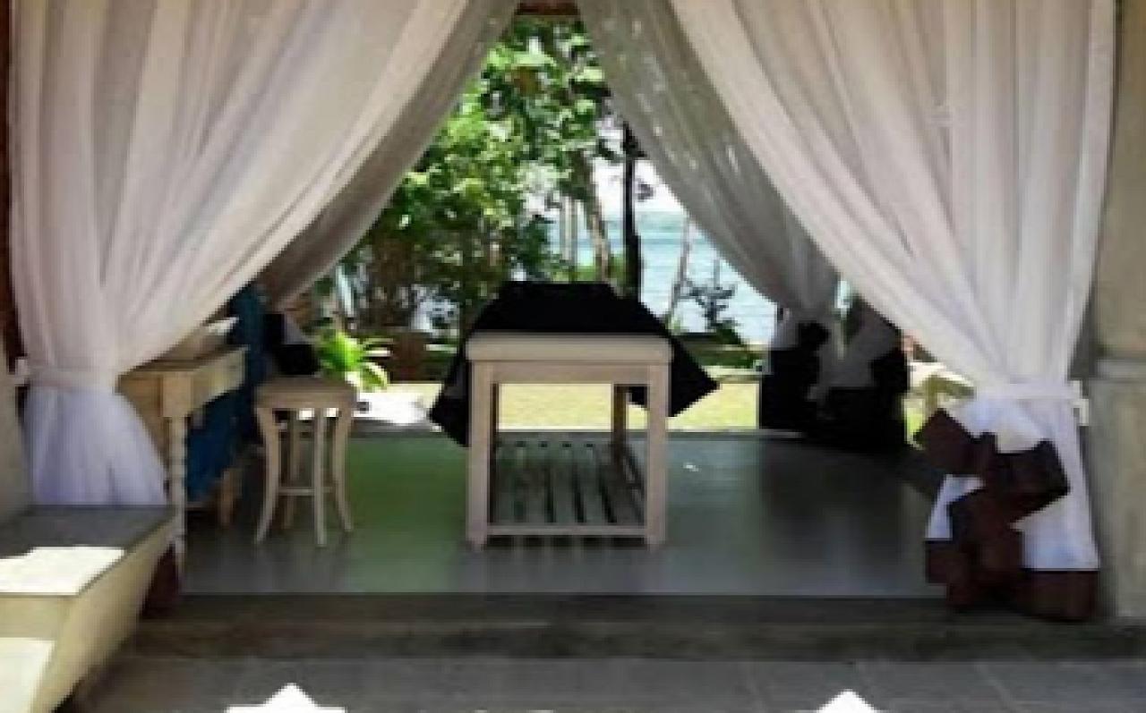 Spa Oya - Arunalu Lake Front Villa