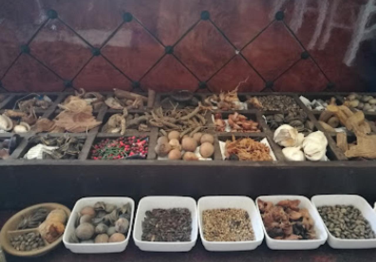 Hela Osu Suwapiyasa Ayurweda Spa Ella