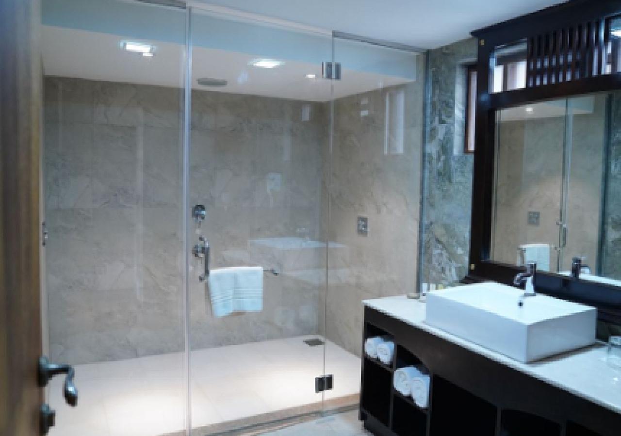 Avasta Resort and Spa